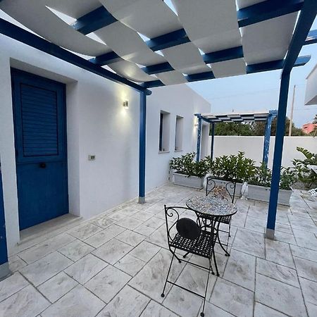 B&B Santorini Cinisi Dış mekan fotoğraf